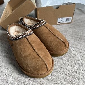 Ugg Tasman shoes